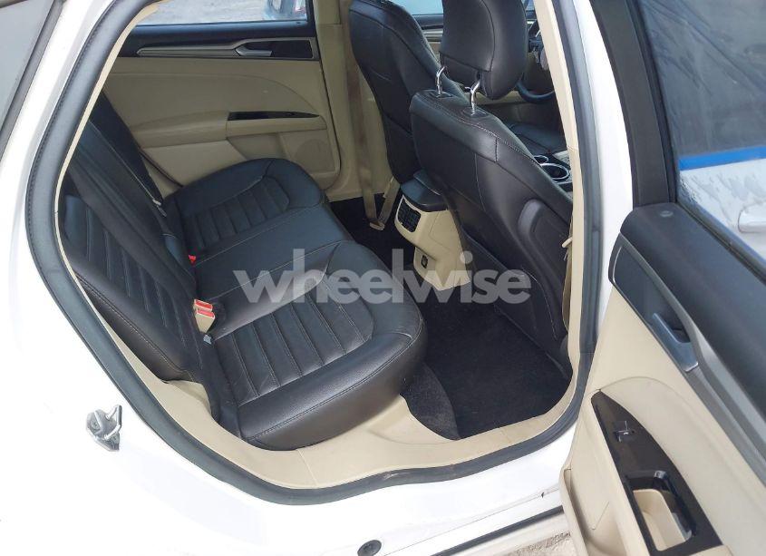 Photo 8 of 2013 Ford Fusion SE (VIN 3FA6P0H79DR132533)