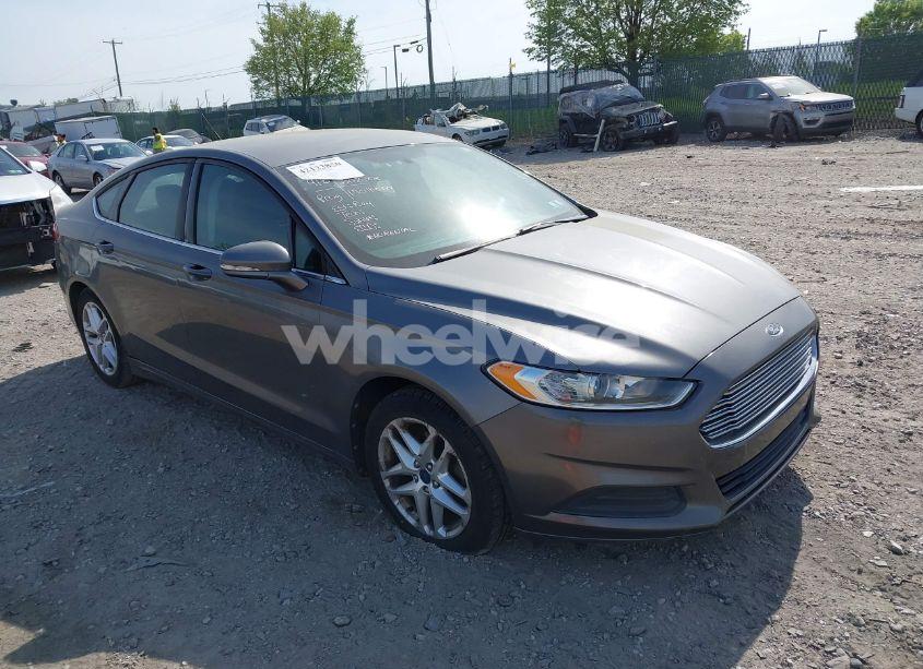 2013 Ford Fusion SE (VIN 3FA6P0H79DR173602) main photo