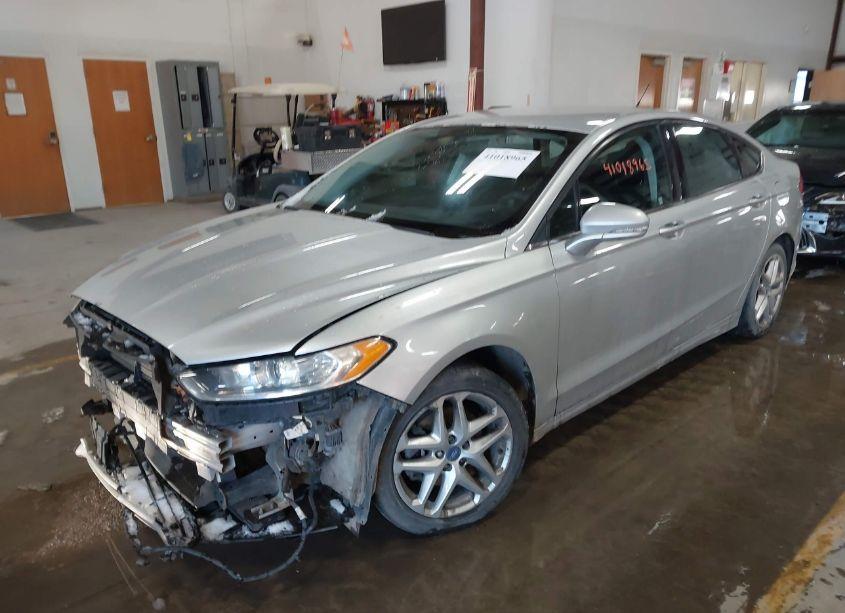 Photo 2 of 2013 Ford Fusion SE (VIN 3FA6P0H79DR195115)