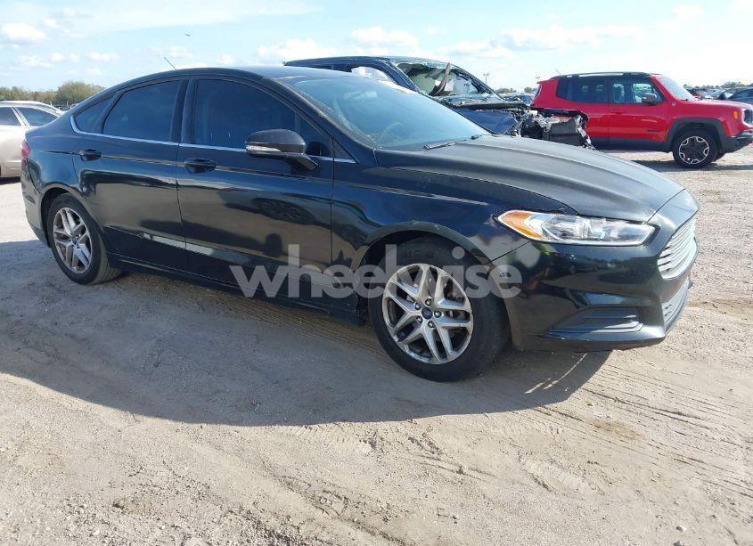 2013 Ford Fusion SE (VIN 3FA6P0H79DR230283) main photo