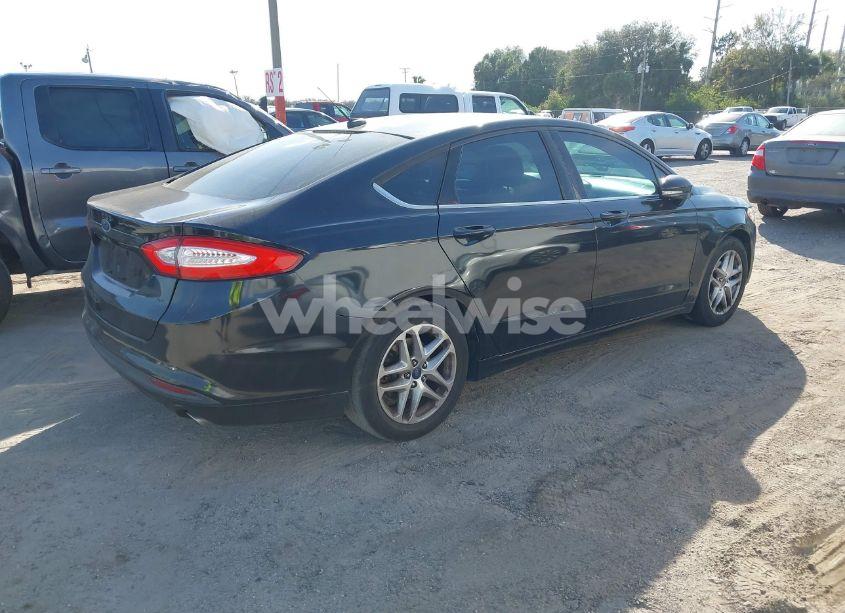 Photo 4 of 2013 Ford Fusion SE (VIN 3FA6P0H79DR230283)