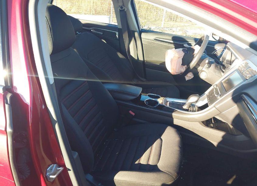 Photo 5 of 2013 Ford Fusion SE (VIN 3FA6P0H79DR234088)