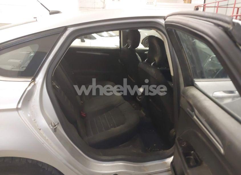 Photo 8 of 2013 Ford Fusion SE (VIN 3FA6P0H79DR252154)