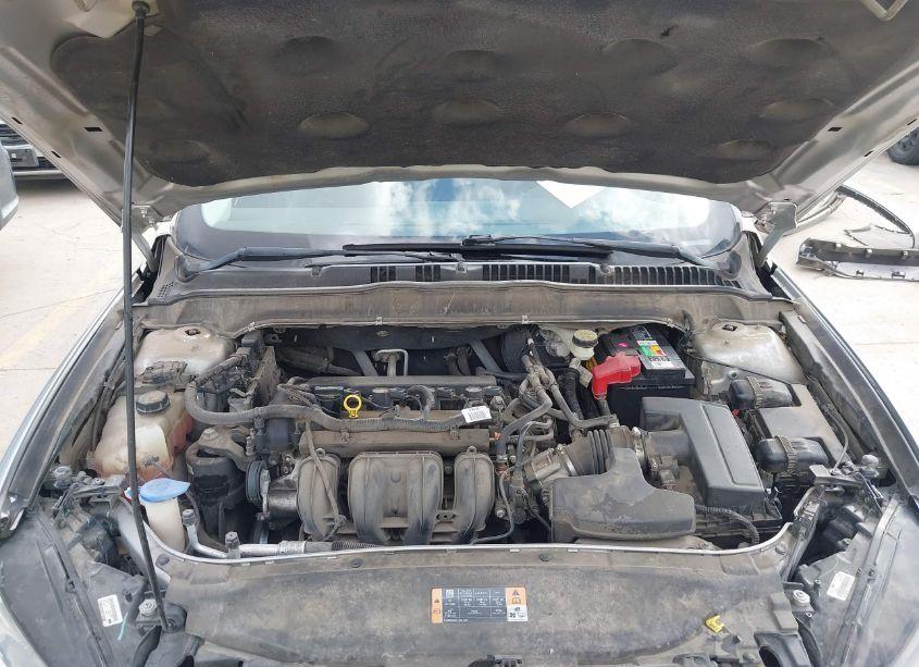 Photo 10 of 2013 Ford Fusion SE (VIN 3FA6P0H79DR321697)