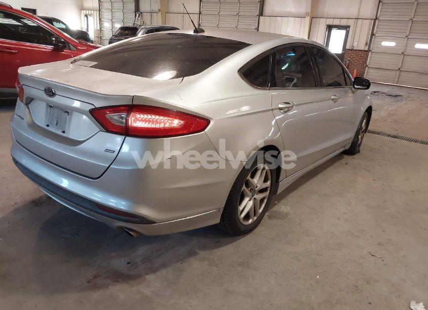 Photo 4 of 2013 Ford Fusion SE (VIN 3FA6P0H79DR348074)