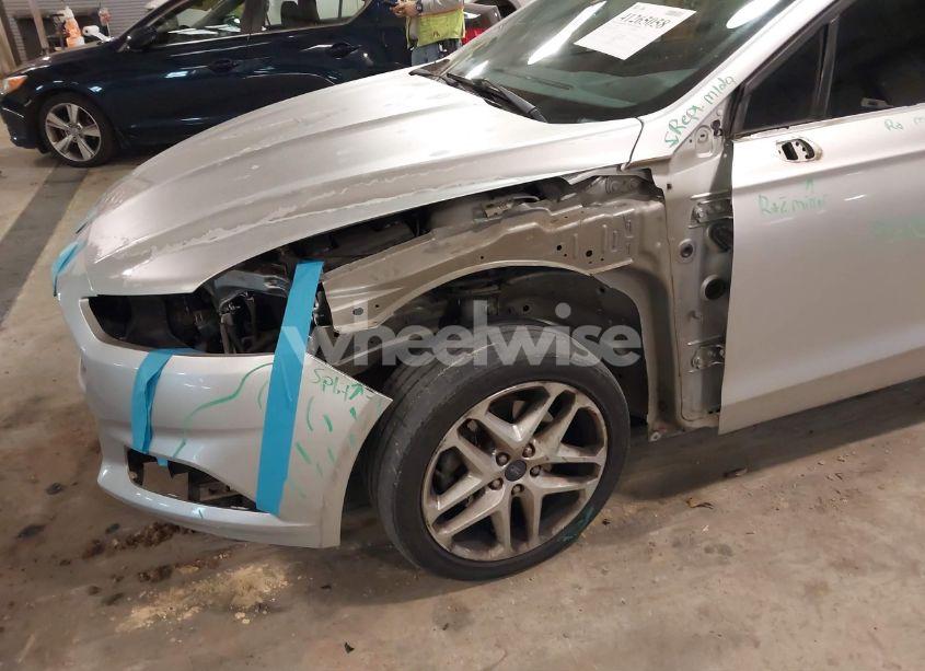 Photo 6 of 2013 Ford Fusion SE (VIN 3FA6P0H79DR348074)