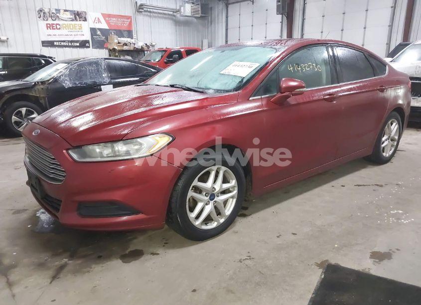 Photo 2 of 2014 Ford Fusion SE (VIN 3FA6P0H79ER123056)