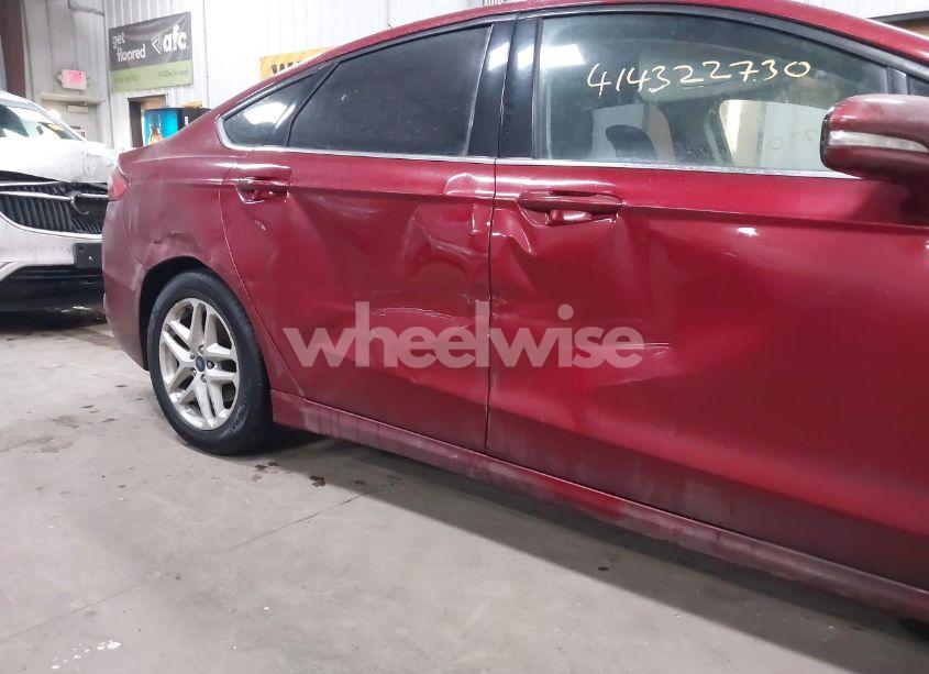 Photo 6 of 2014 Ford Fusion SE (VIN 3FA6P0H79ER123056)