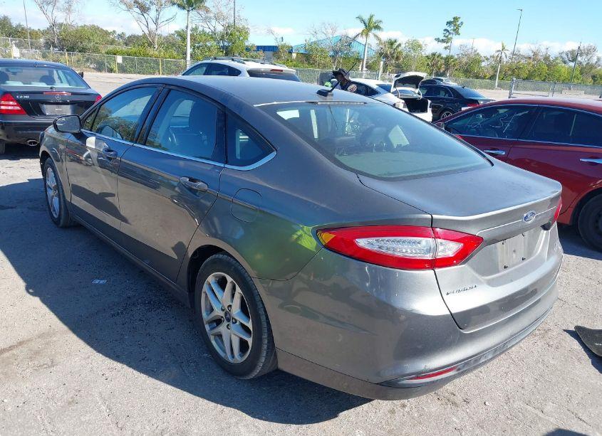 Photo 3 of 2014 Ford Fusion SE (VIN 3FA6P0H79ER123350)