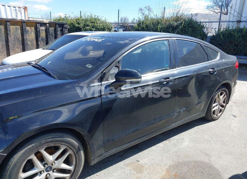 Photo 6 of 2014 Ford Fusion SE (VIN 3FA6P0H79ER125390)