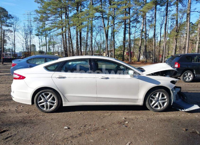 Photo 13 of 2014 Ford Fusion SE (VIN 3FA6P0H79ER137636)