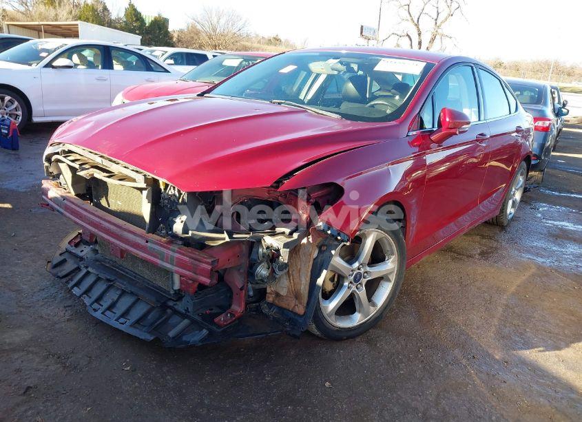 Photo 2 of 2014 Ford Fusion SE (VIN 3FA6P0H79ER193317)