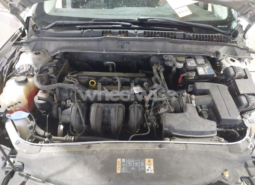 Photo 10 of 2014 Ford Fusion SE (VIN 3FA6P0H79ER196296)