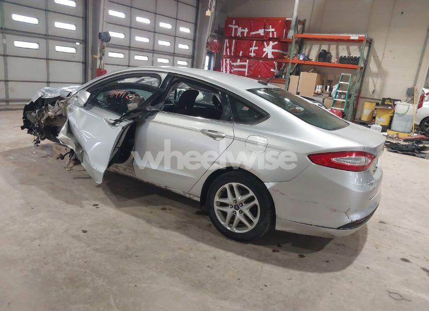 Photo 3 of 2014 Ford Fusion SE (VIN 3FA6P0H79ER196296)