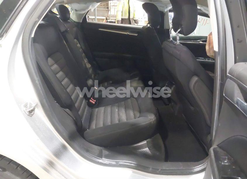 Photo 8 of 2014 Ford Fusion SE (VIN 3FA6P0H79ER196296)