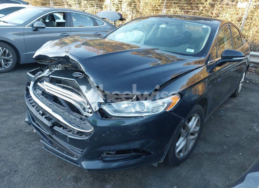 Photo 2 of 2014 Ford Fusion SE (VIN 3FA6P0H79ER198453)