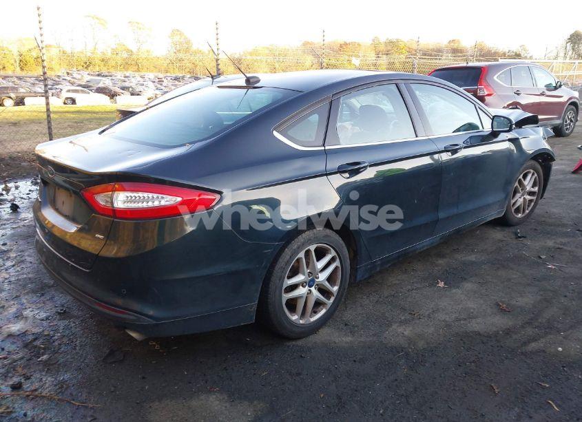 Photo 4 of 2014 Ford Fusion SE (VIN 3FA6P0H79ER198453)