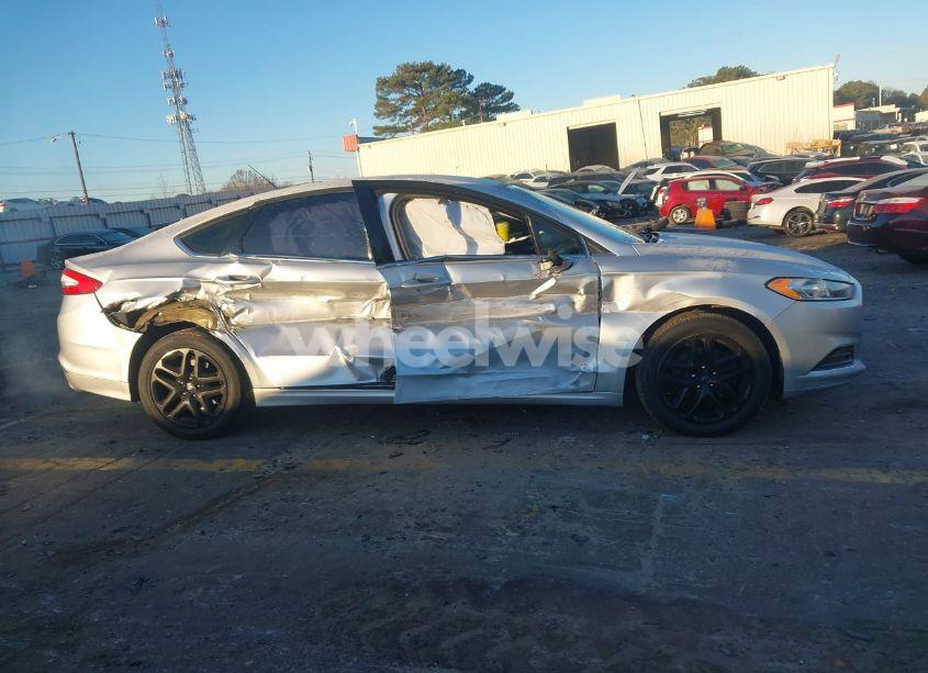 Photo 13 of 2014 Ford Fusion SE (VIN 3FA6P0H79ER271465)