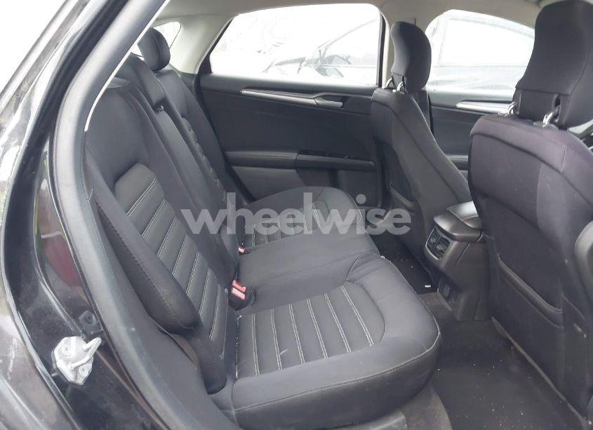 Photo 8 of 2014 Ford Fusion SE (VIN 3FA6P0H79ER282966)