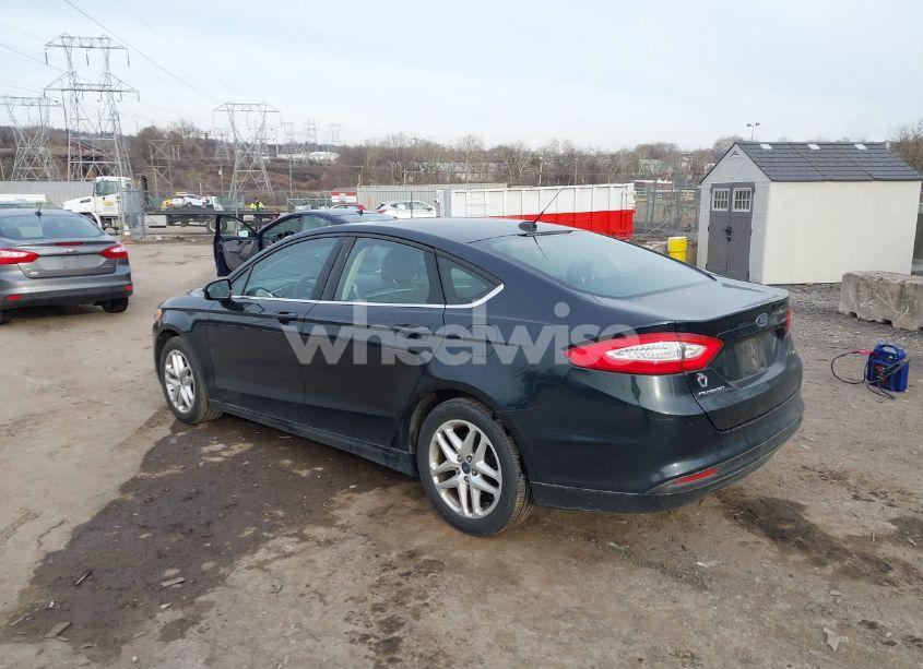 Photo 3 of 2014 Ford Fusion SE (VIN 3FA6P0H79ER296138)
