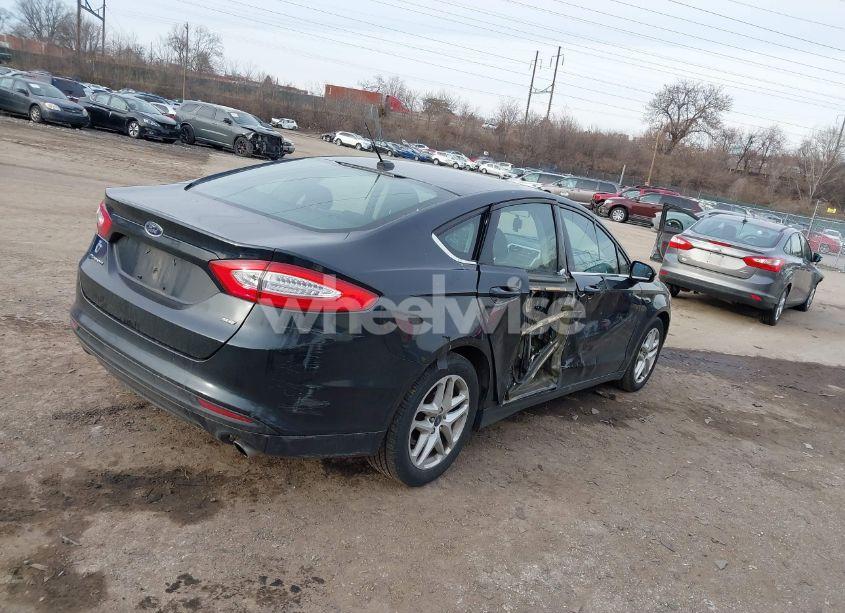 Photo 4 of 2014 Ford Fusion SE (VIN 3FA6P0H79ER296138)