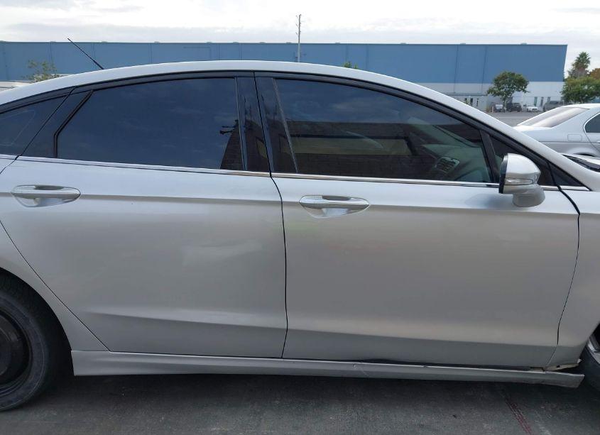 Photo 14 of 2015 Ford Fusion SE (VIN 3FA6P0H79FR129506)