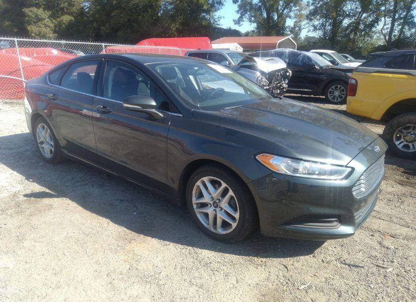 2015 Ford Fusion SE (VIN 3FA6P0H79FR130896) main photo