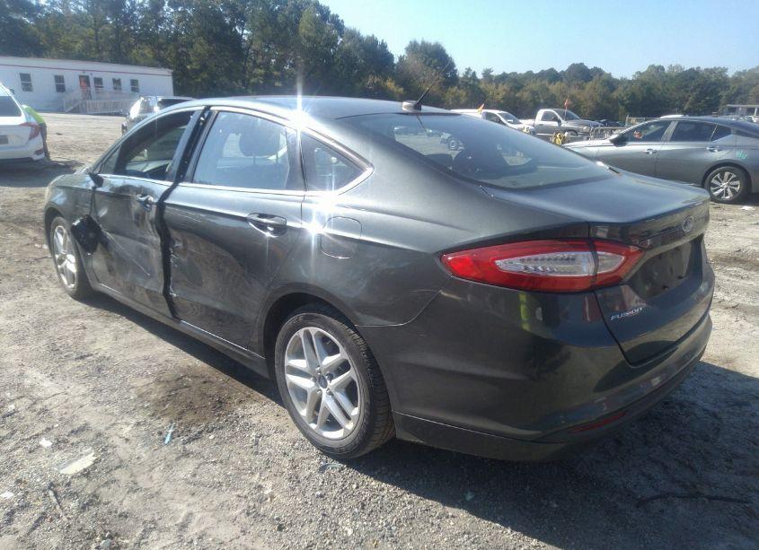 Photo 3 of 2015 Ford Fusion SE (VIN 3FA6P0H79FR130896)