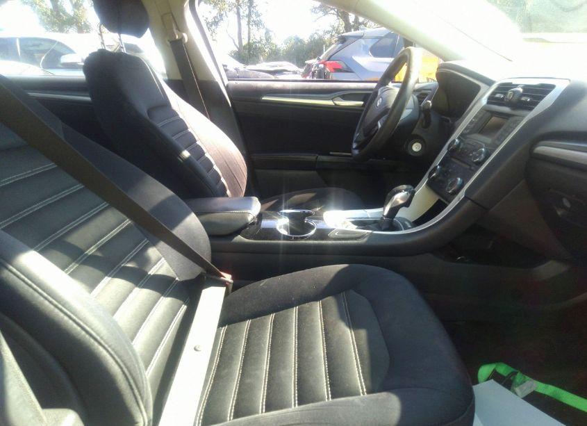 Photo 5 of 2015 Ford Fusion SE (VIN 3FA6P0H79FR130896)