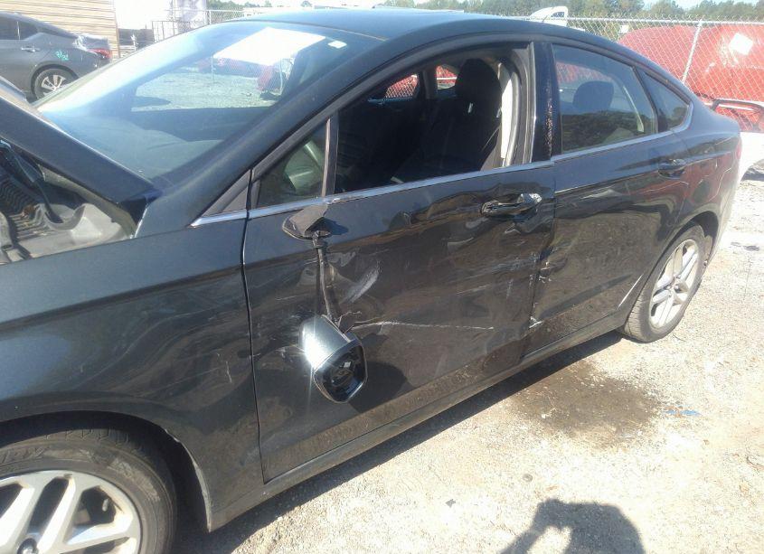 Photo 6 of 2015 Ford Fusion SE (VIN 3FA6P0H79FR130896)