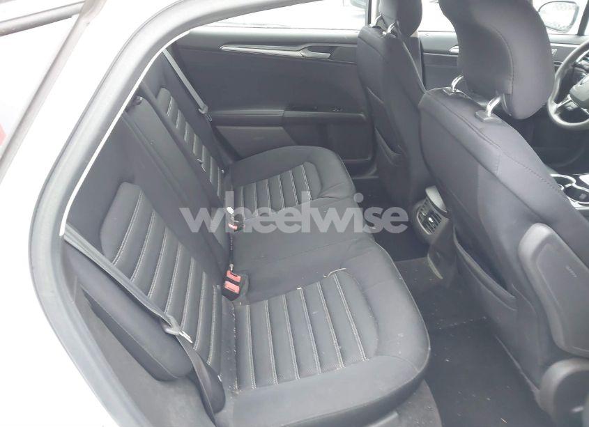 Photo 8 of 2015 Ford Fusion SE (VIN 3FA6P0H79FR148590)