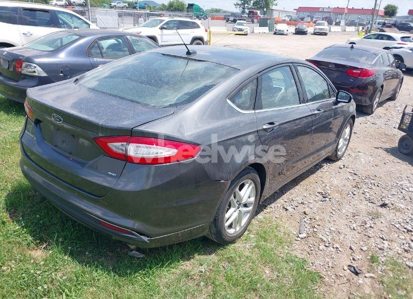 Photo 4 of 2015 Ford Fusion SE (VIN 3FA6P0H79FR181279)