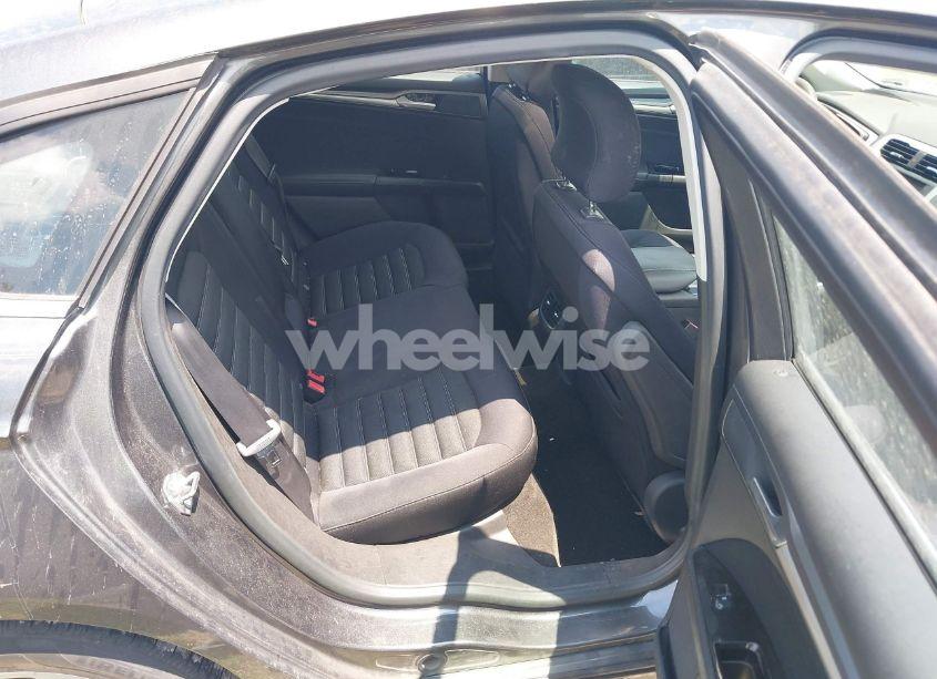 Photo 8 of 2015 Ford Fusion SE (VIN 3FA6P0H79FR181279)