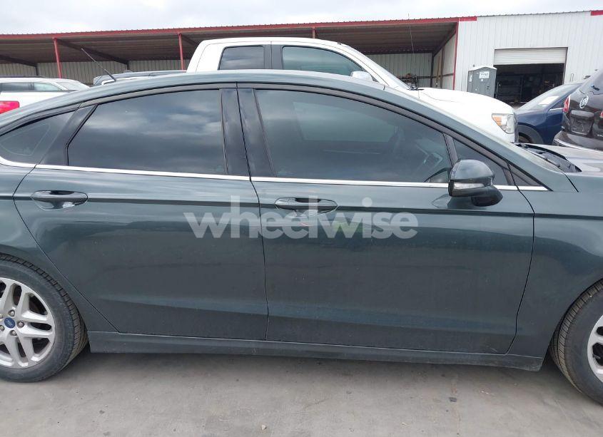 Photo 14 of 2015 Ford Fusion SE (VIN 3FA6P0H79FR199555)