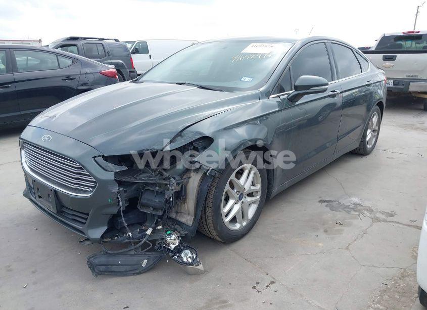 Photo 2 of 2015 Ford Fusion SE (VIN 3FA6P0H79FR199555)