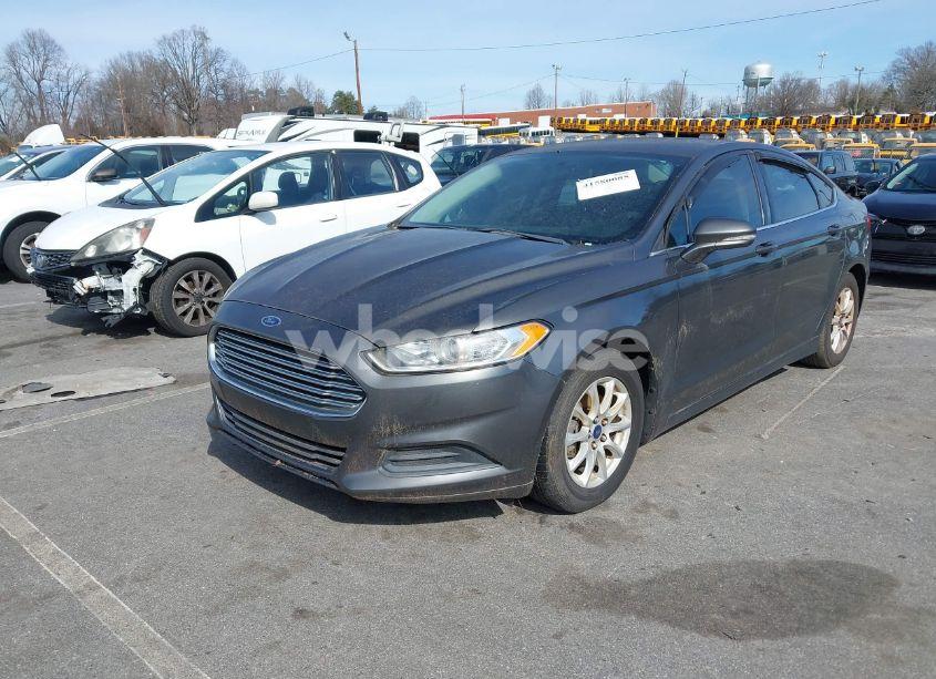 Photo 2 of 2015 Ford Fusion SE (VIN 3FA6P0H79FR219044)