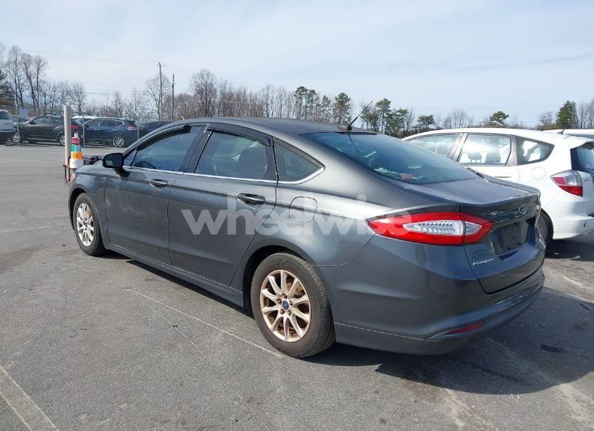 Photo 3 of 2015 Ford Fusion SE (VIN 3FA6P0H79FR219044)
