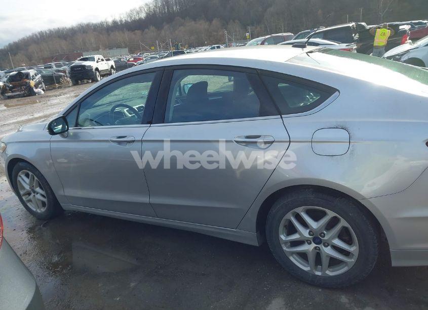 Photo 14 of 2016 Ford Fusion SE (VIN 3FA6P0H79GR121908)
