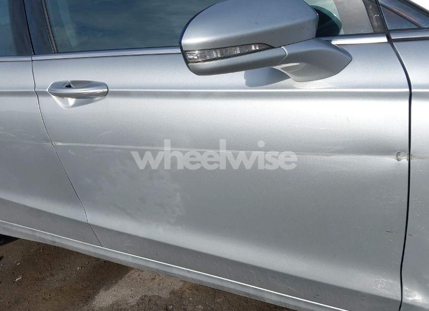 Photo 18 of 2016 Ford Fusion SE (VIN 3FA6P0H79GR121908)