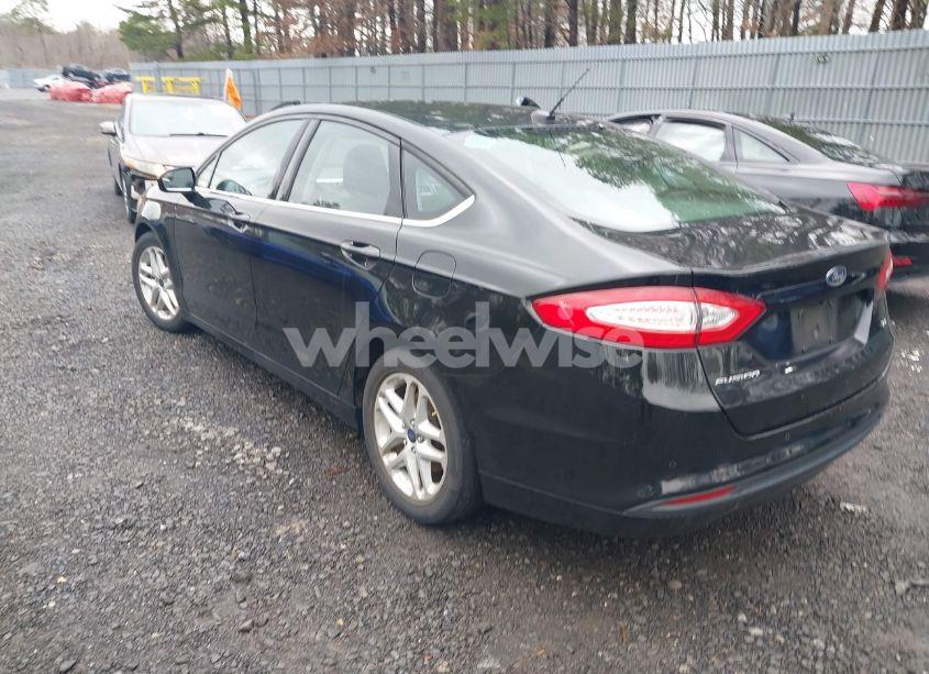 Photo 3 of 2016 Ford Fusion SE (VIN 3FA6P0H79GR138854)