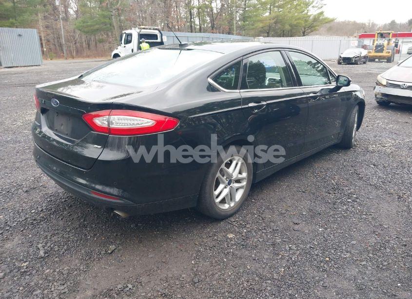 Photo 4 of 2016 Ford Fusion SE (VIN 3FA6P0H79GR138854)