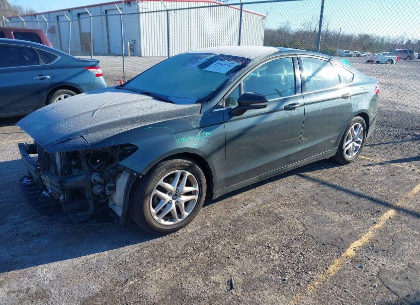 Photo 2 of 2016 Ford Fusion SE (VIN 3FA6P0H79GR200463)