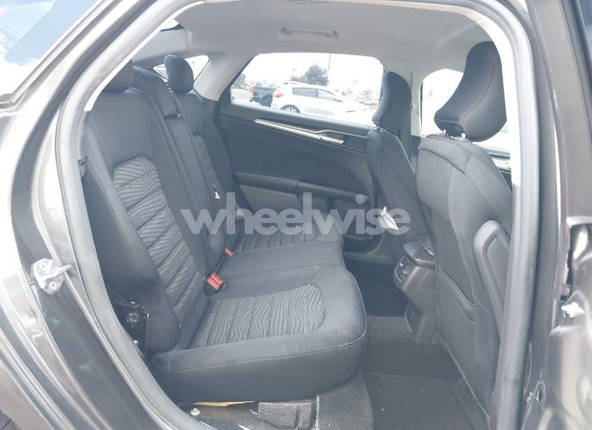 Photo 8 of 2016 Ford Fusion SE (VIN 3FA6P0H79GR216811)