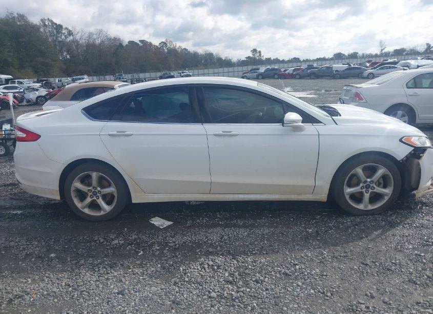 Photo 13 of 2016 Ford Fusion SE (VIN 3FA6P0H79GR296918)