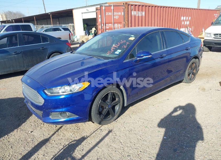 Photo 2 of 2016 Ford Fusion SE (VIN 3FA6P0H79GR340514)