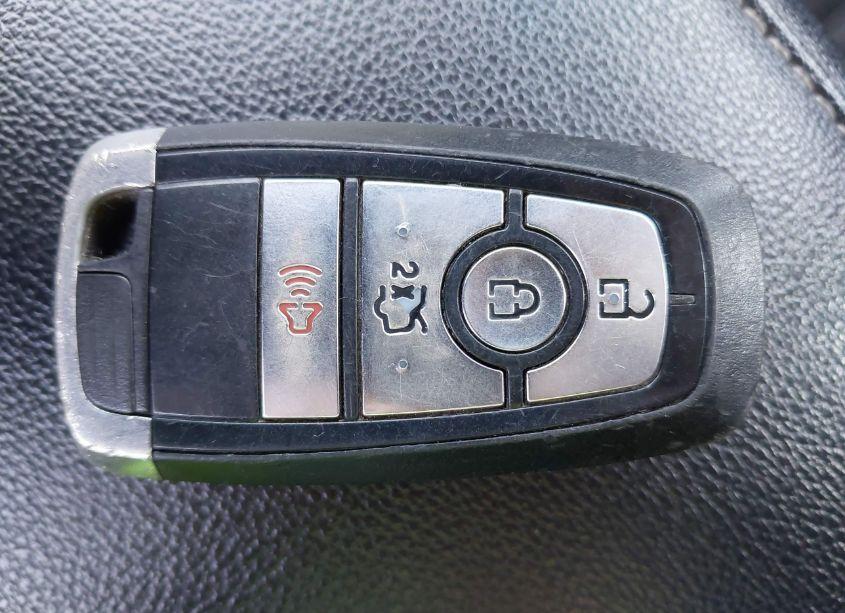 Photo 11 of 2017 Ford Fusion SE (VIN 3FA6P0H79HR131016)