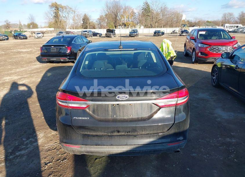 Photo 16 of 2017 Ford Fusion SE (VIN 3FA6P0H79HR192317)