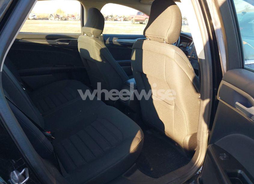 Photo 8 of 2017 Ford Fusion SE (VIN 3FA6P0H79HR192317)