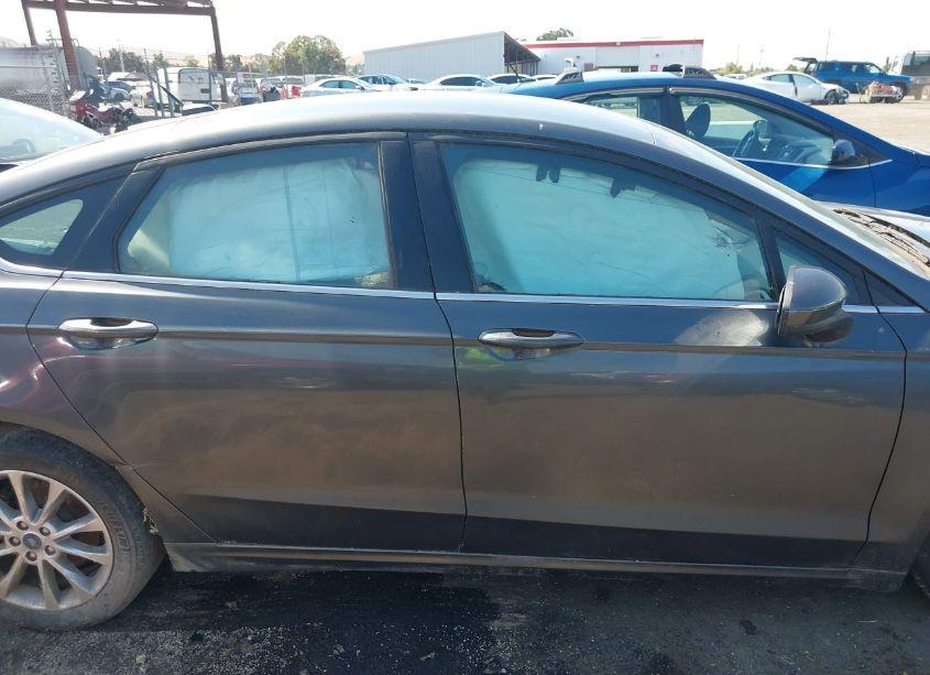 Photo 13 of 2017 Ford Fusion SE (VIN 3FA6P0H79HR201176)