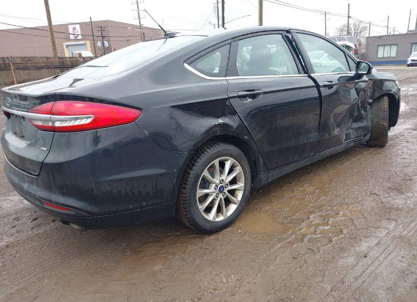 Photo 4 of 2017 Ford Fusion SE (VIN 3FA6P0H79HR291946)
